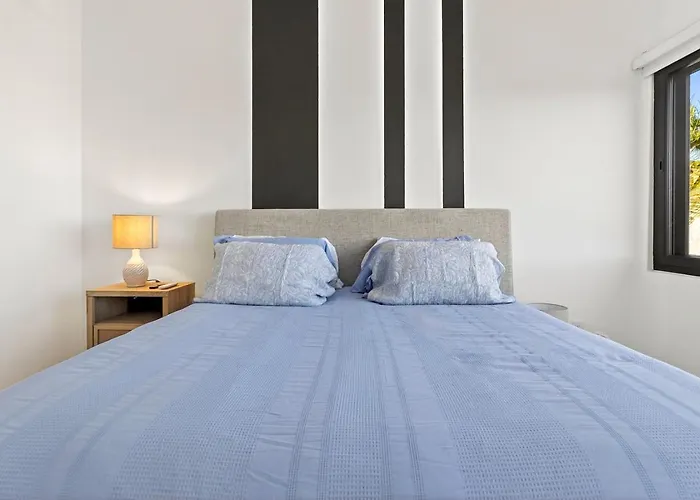 Elegant Beachfront Penthouse | Casa Del Mar Delfin Holiday home